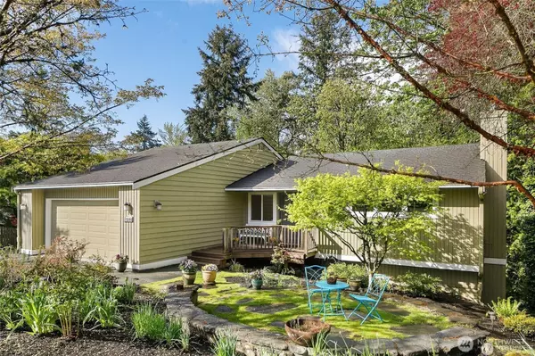 15144 SE 46th WAY, Bellevue, WA 98006