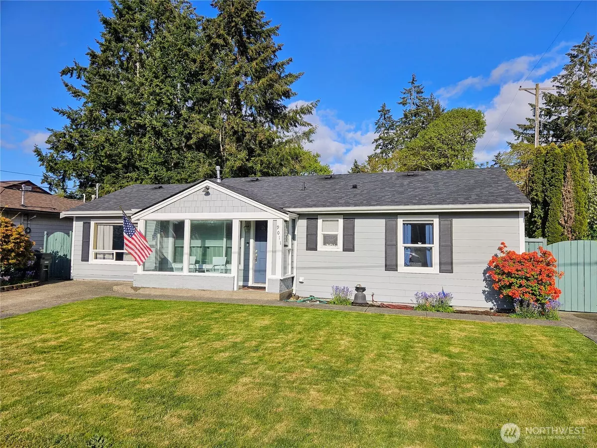 Lakewood, WA 98499,9011 Waverly DR SW