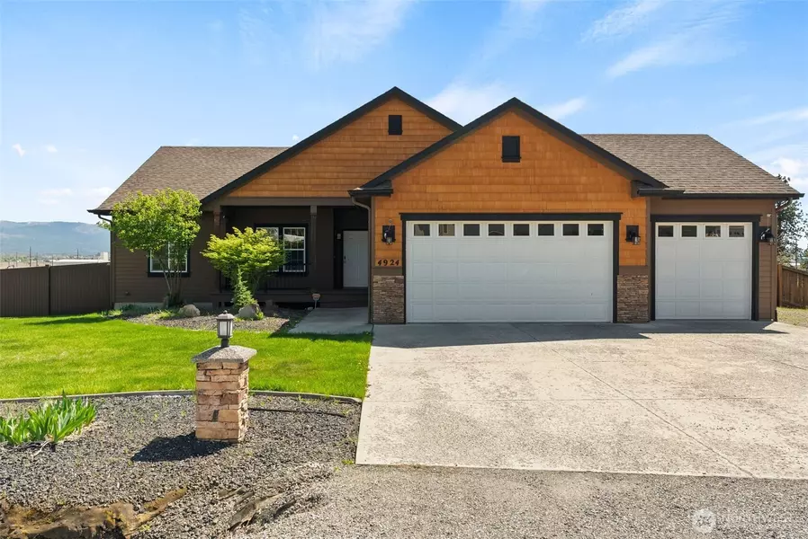4924 N Vista Grande DR, Otis Orchards, WA 99027