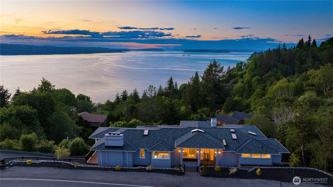 6117 92nd ST SW, Mukilteo, WA 98275