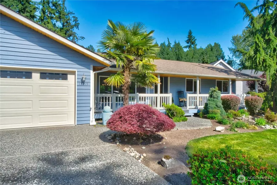 13915 23rd DR SE, Mill Creek, WA 98012