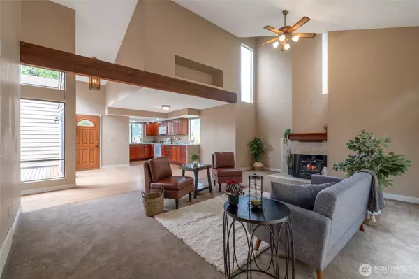 Maple Valley, WA 98038,25432 213th PL SE #4