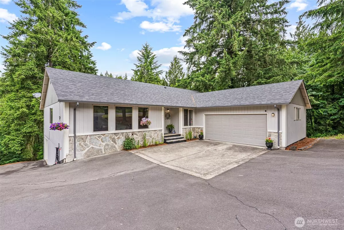 Kelso, WA 98626,1027 Fishpond RD