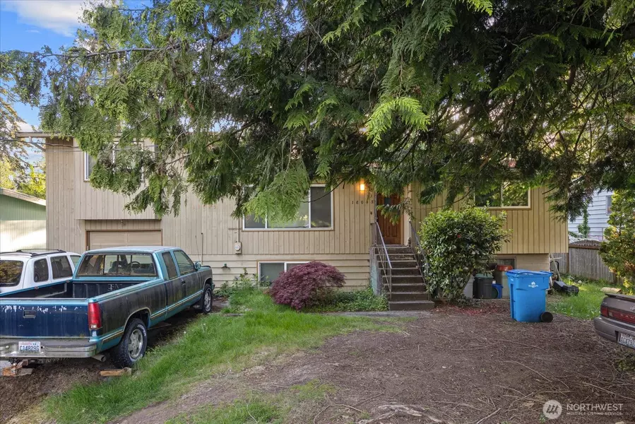18045 3rd AVE NE, Shoreline, WA 98155