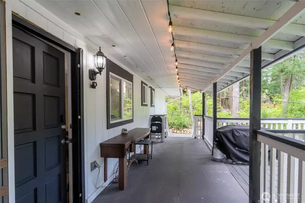 Maple Falls, WA 98266,6360 Overland TRL