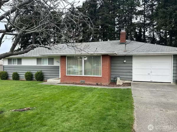 1582 NE 5th AVE, Oak Harbor, WA 98277