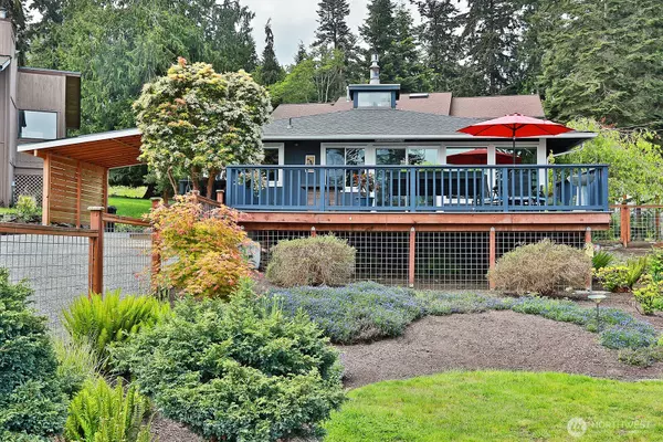 2289 Whidbey Shores RD, Langley, WA 98260