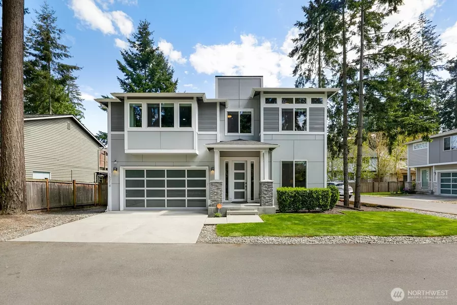 15214 Dayton AVE N, Shoreline, WA 98133