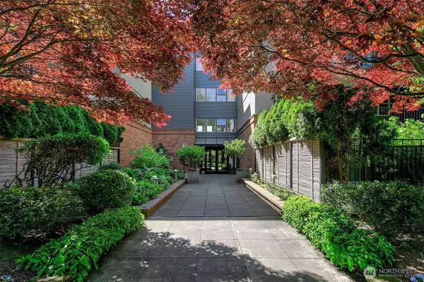 275 W Roy ST #415, Seattle, WA 98119