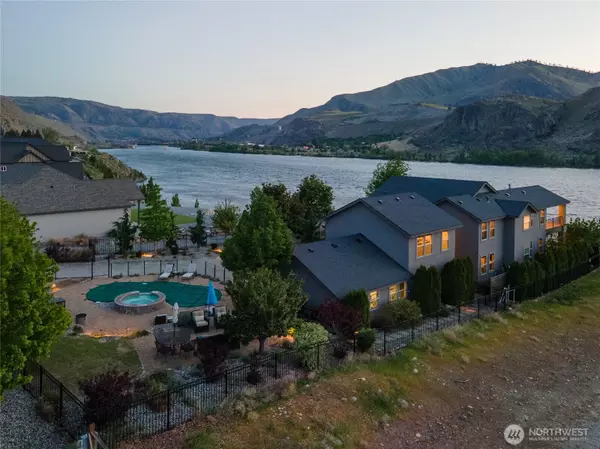 31 S Shore DR, Orondo, WA 98843