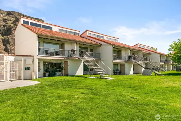 Quincy, WA 98848,8903 Crescent Bar Road NW #101