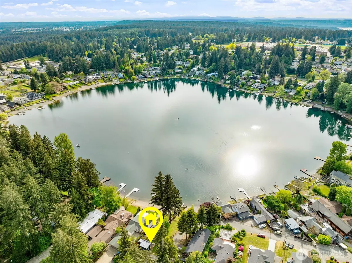 Lakewood, WA 98498,10230 to 10232 Melody LN SW