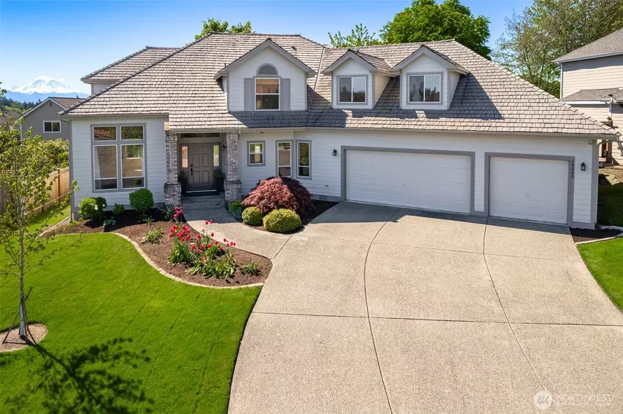 14545 SE 243rd PL, Kent, WA 98042