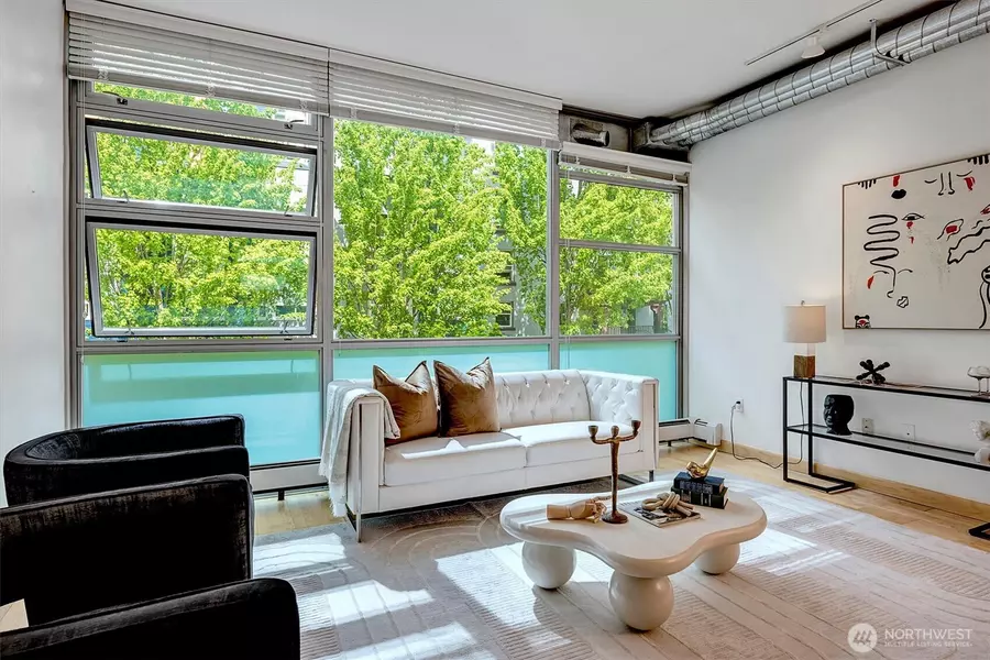 2015 Terry AVE #307, Seattle, WA 98121