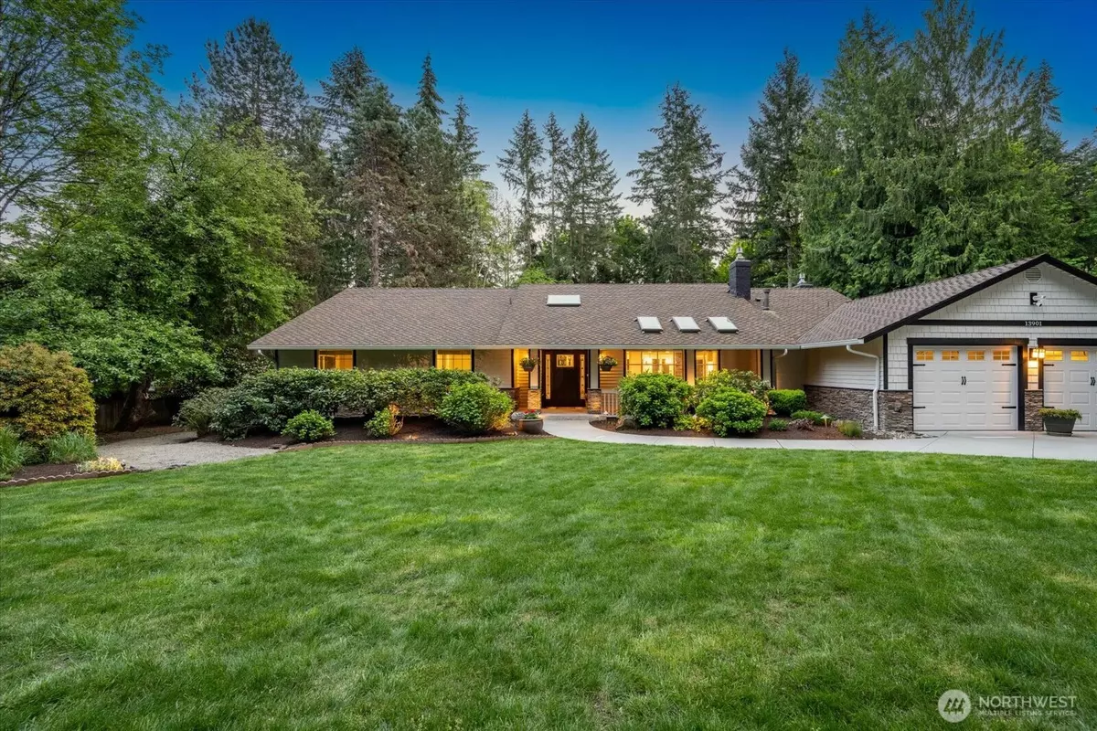 Bellevue, WA 98005,13901 NE 26th PL