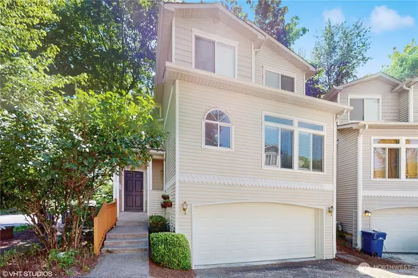 12331 NE 101st LN, Kirkland, WA 98033