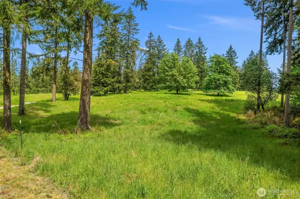 Vashon, WA 98070,11920 SW 232nd ST