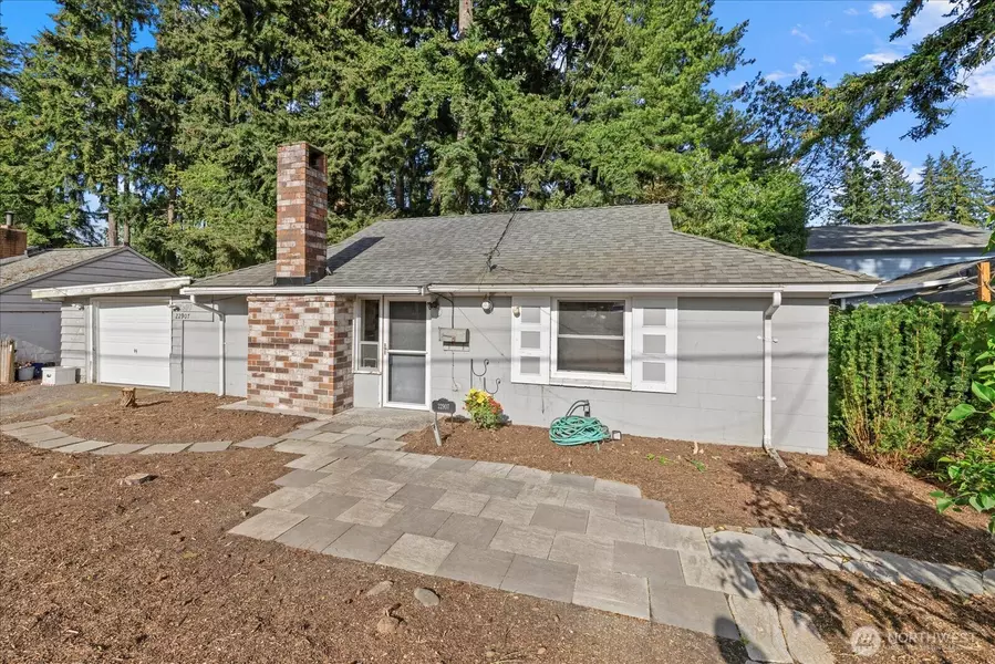 22907 60th Ave W, Mountlake Terrace, WA 98043