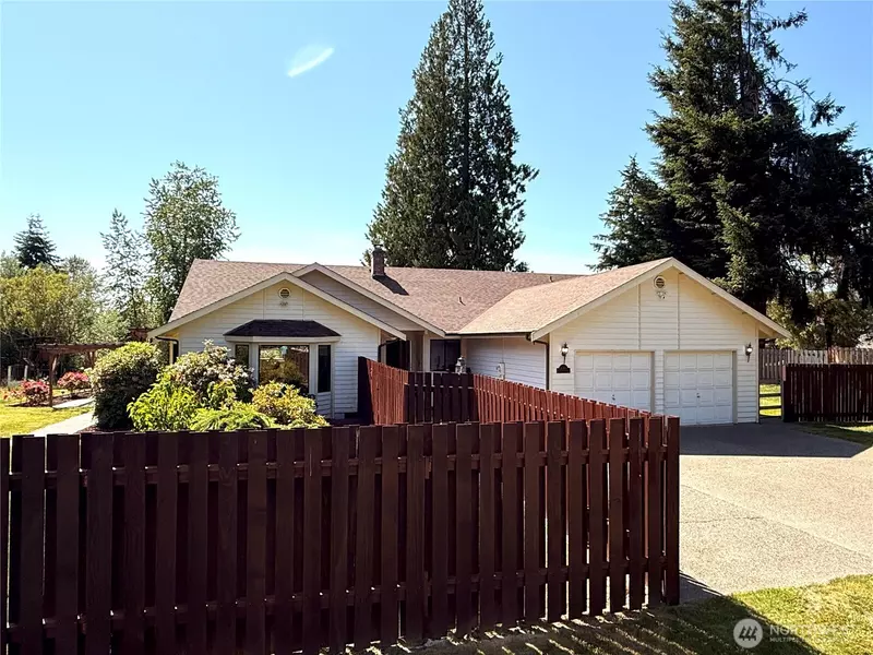 11310 Bingham AVE E, Tacoma, WA 98446
