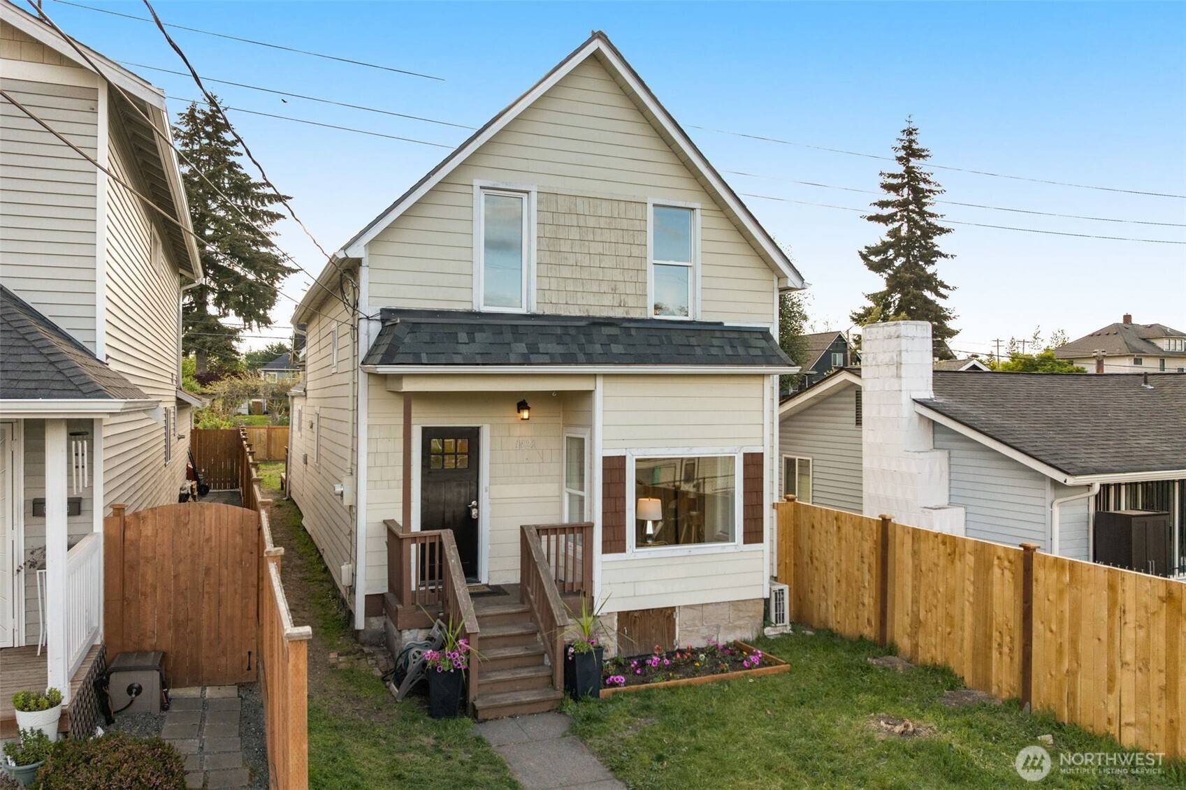 1422 S M ST, Tacoma, WA 98405