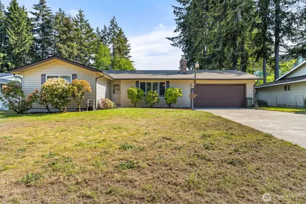 2708 Cambridge DR, Steilacoom, WA 98388