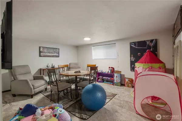 Spokane, WA 99205,805 W Alice AVE