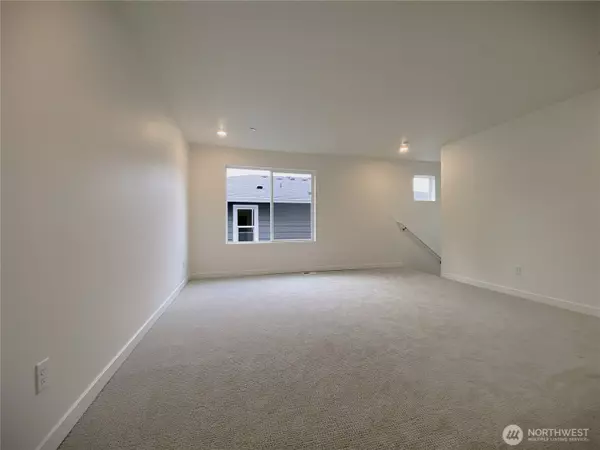 Lake Stevens, WA 98258,1436 121ST AVE SE #MB 32