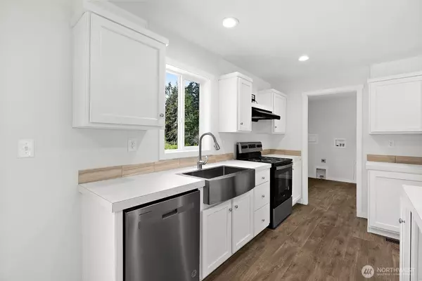 Gig Harbor, WA 98329,13916 140th AVE NW