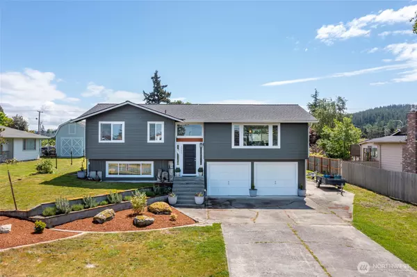 2101 11th ST, Anacortes, WA 98221