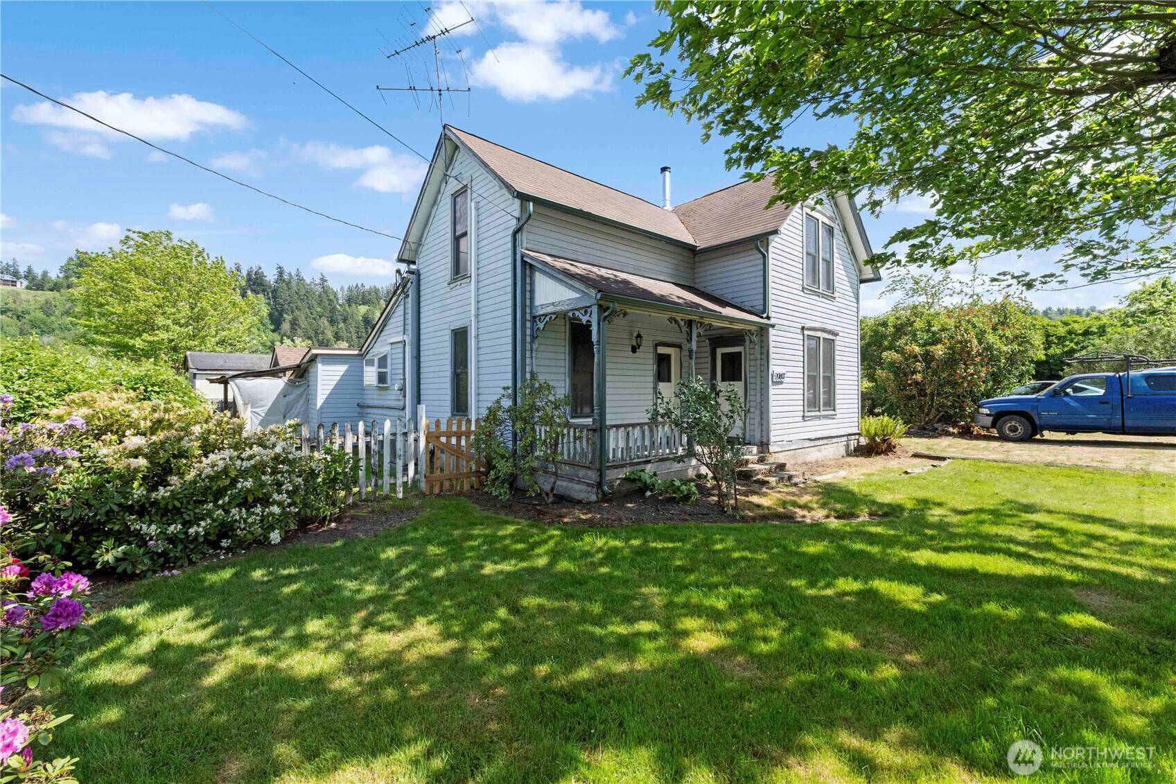 20807 Orville RD E, Orting, WA 98360