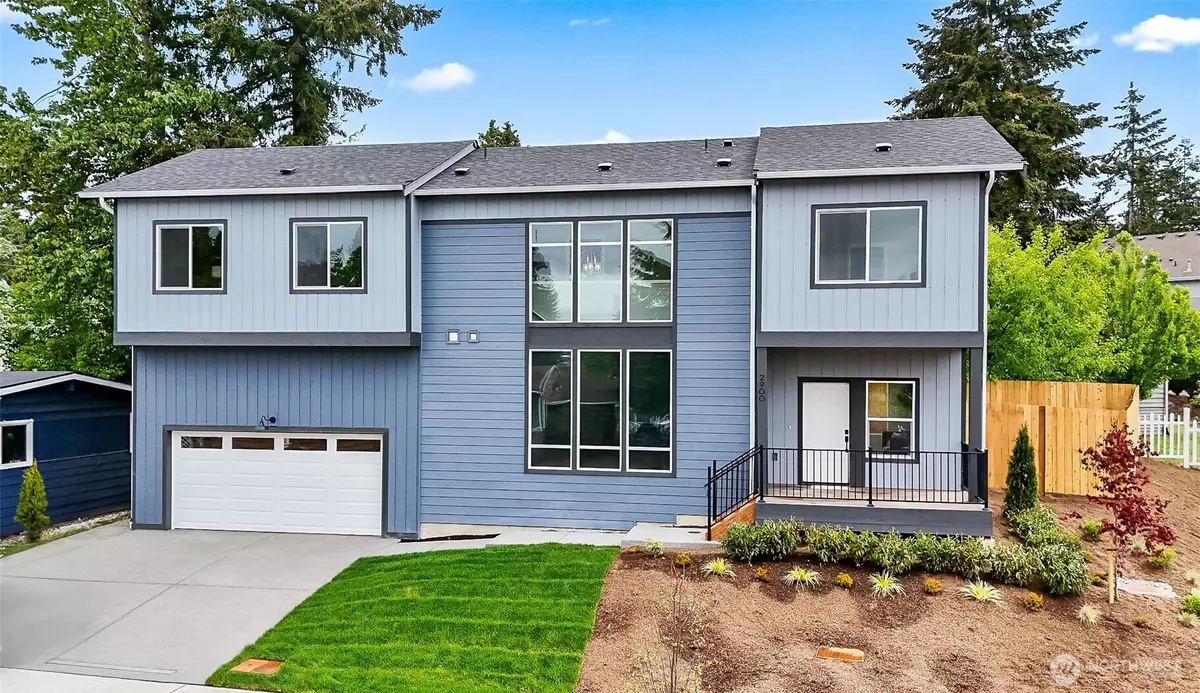 Renton, WA 98056,2900 NE 5TH PL