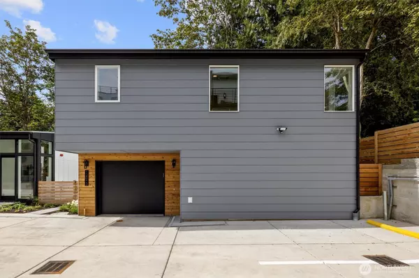 12013 36th AVE NE, Seattle, WA 98125