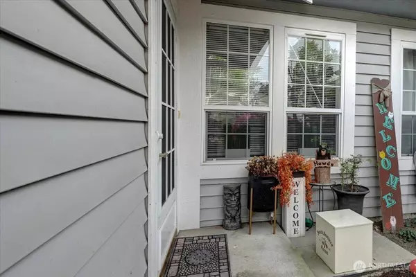 10922 62nd ST E, Puyallup, WA 98372