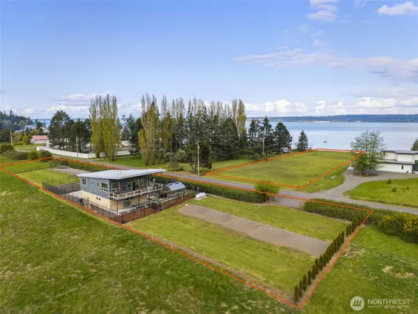 2200 E Marrowstone RD, Nordland, WA 98358