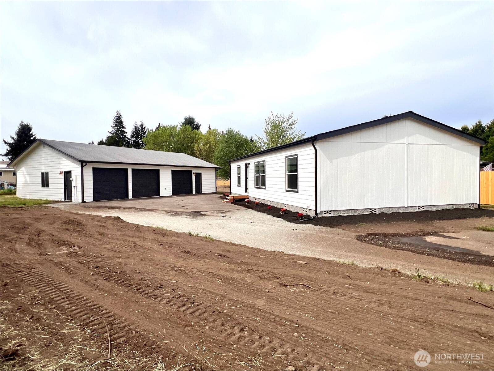 8645 SE Sequoia CT, Yelm, WA 98597