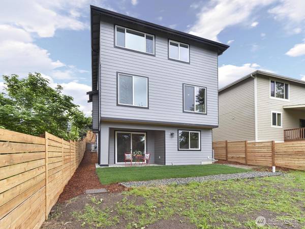 23801 100th AVE SE, Kent, WA 98031