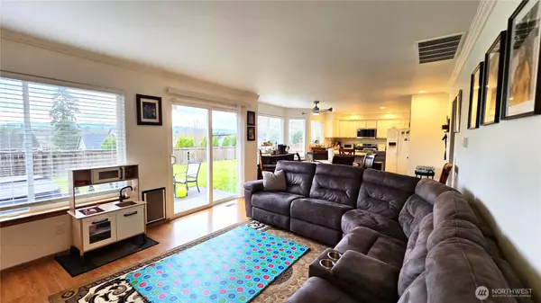 Puyallup, WA 98373,13617 68th Avenue Ct E