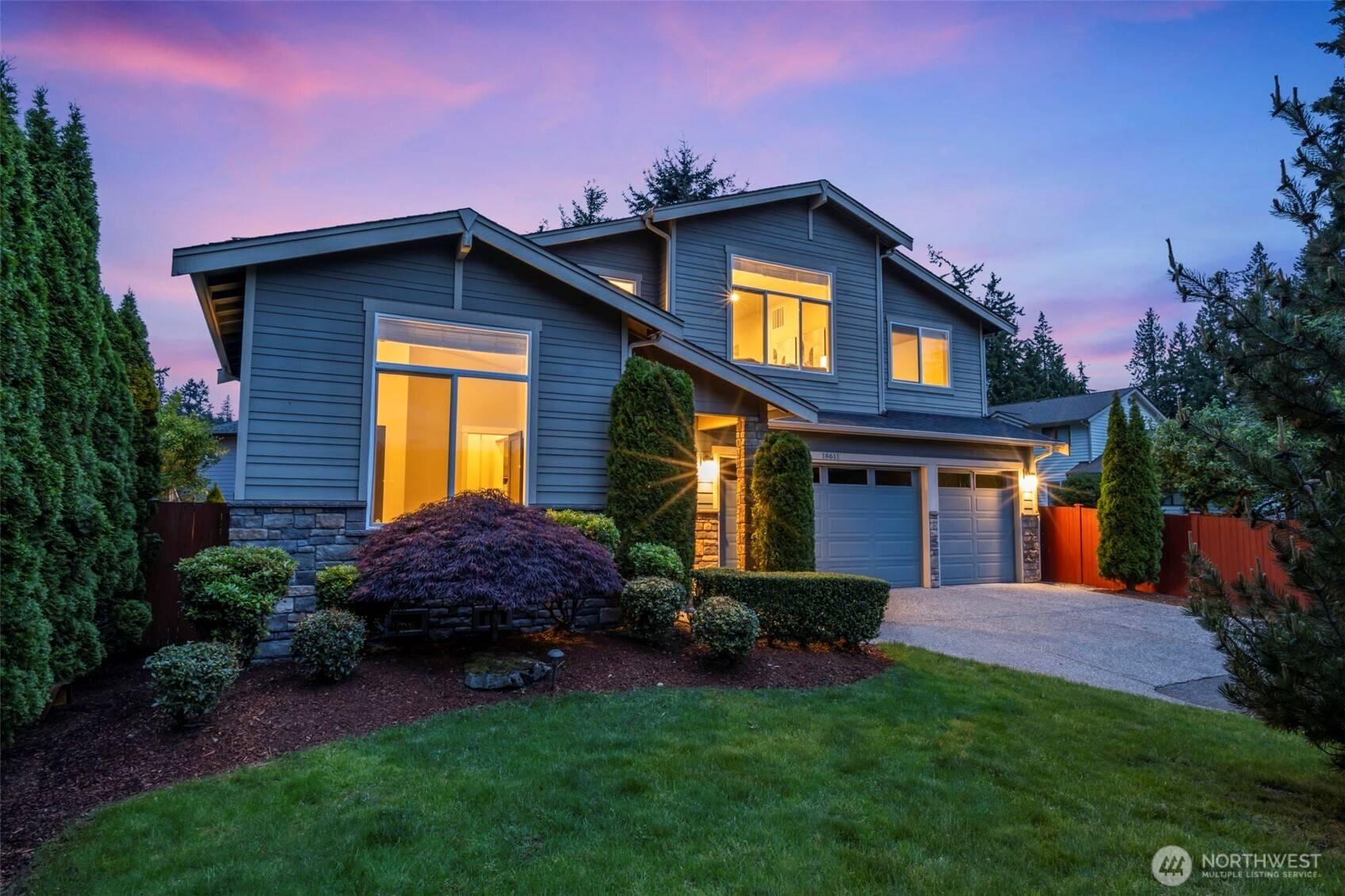 18611 136th AVE NE, Woodinville, WA 98072