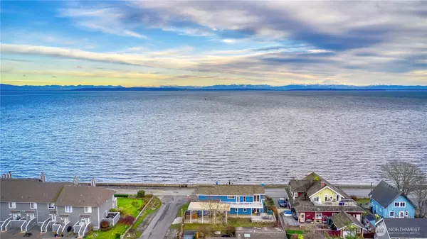 43 Bayview DR, Point Roberts, WA 98281