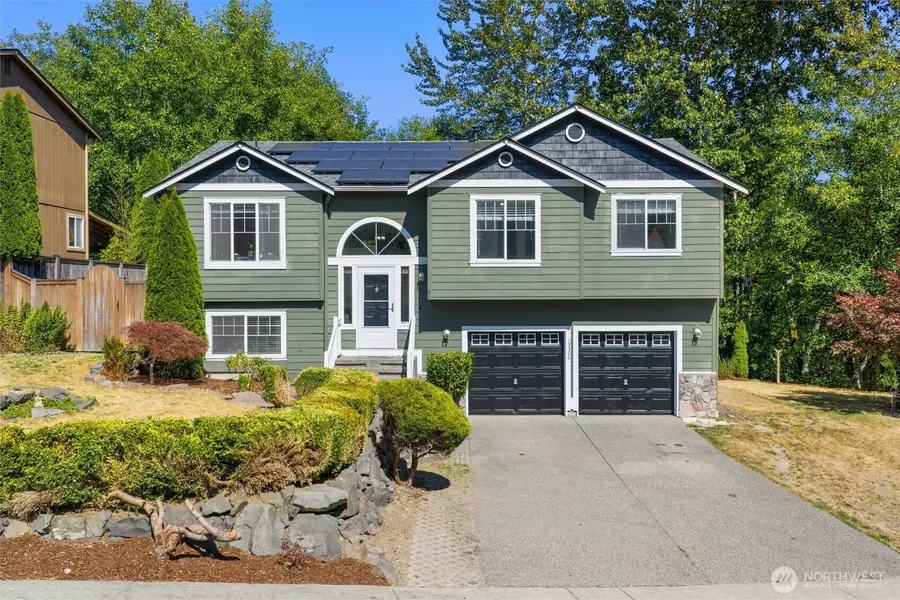 19306 Evergreen DR E, Bonney Lake, WA 98391