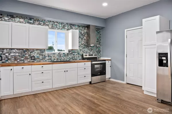 Aberdeen, WA 98520,1118 W Wishkah ST