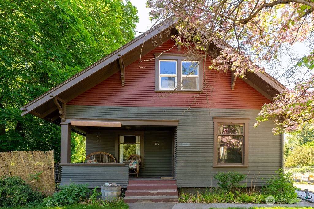 802 Woodlawn ST, Walla Walla, WA 99362