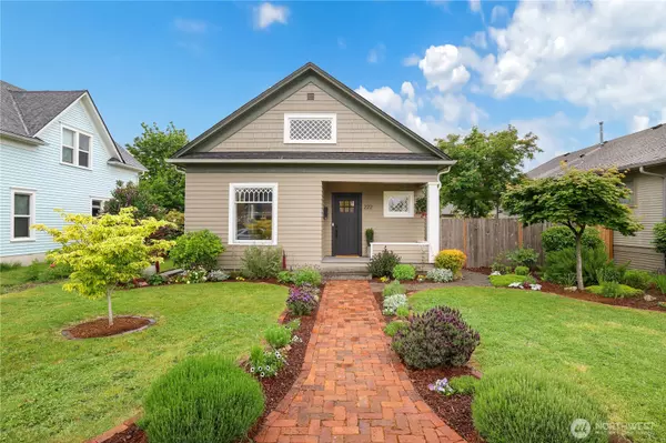 222 N Oak ST, Centralia, WA 98531