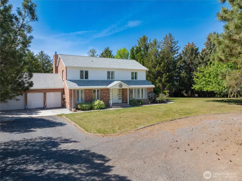 5207 NW Painted Hills RD, Ephrata, WA 98823