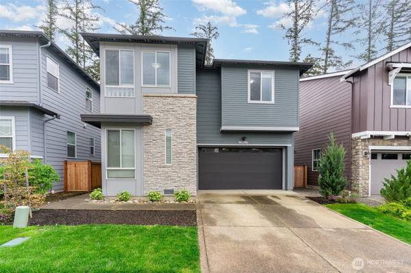 23527 SE 271st PL, Maple Valley, WA 98038
