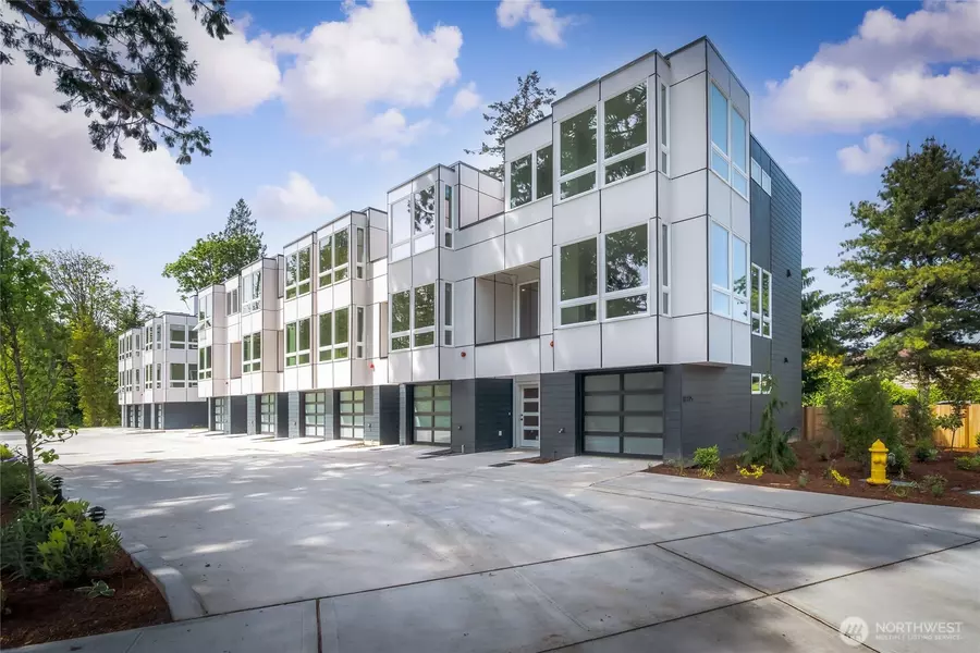 12225 Roseberg AVE S #2, Seattle, WA 98168