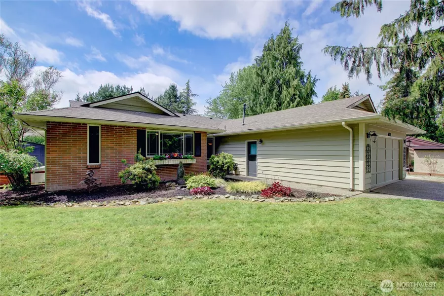 601 Upland PL, Mount Vernon, WA 98273