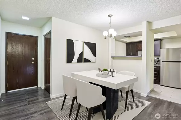 Bellevue, WA 98007,14650 NE 32nd ST #A14