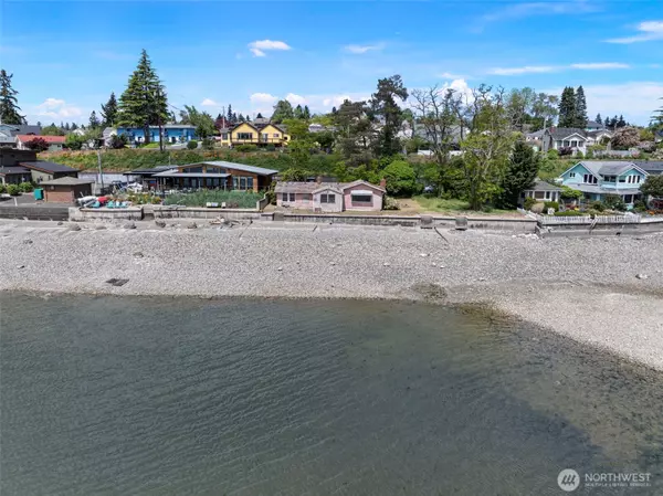 511 Shore DR, Bremerton, WA 98310