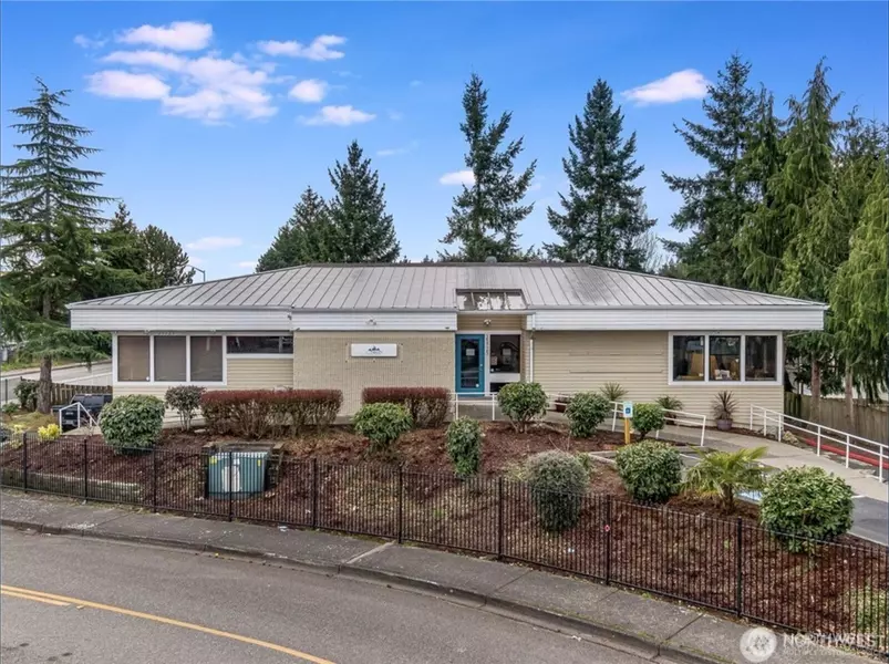 25725 101st AVE SE, Kent, WA 98030